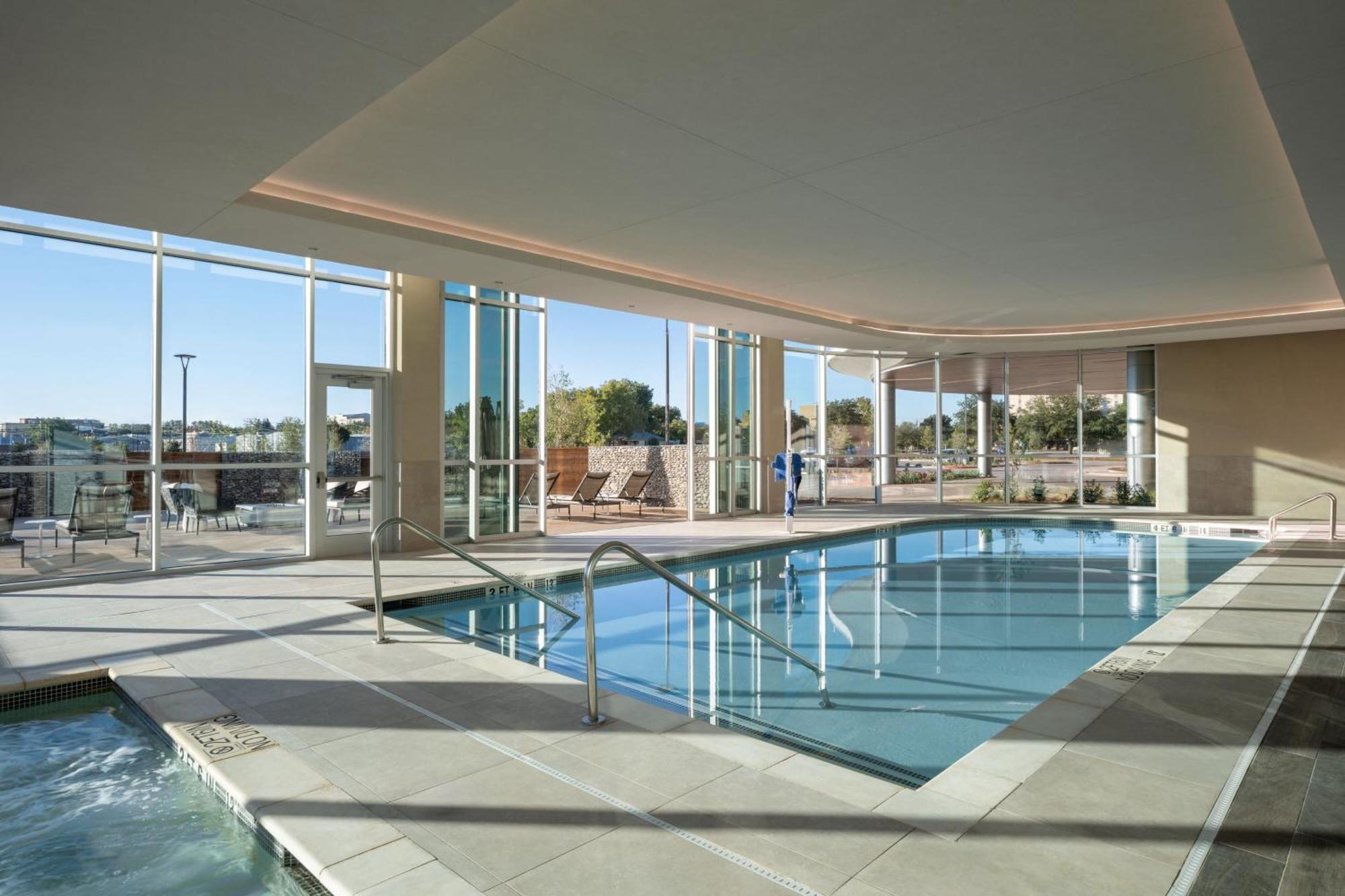 Delta Hotels By Marriott Wichita Falls Convention Center Exterior foto